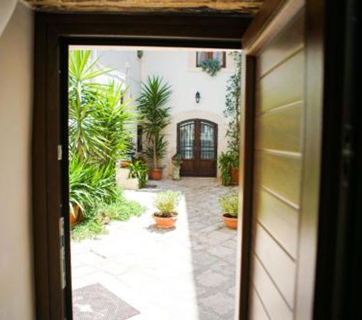 HOME 5 - GiÃ¹ in Dimora