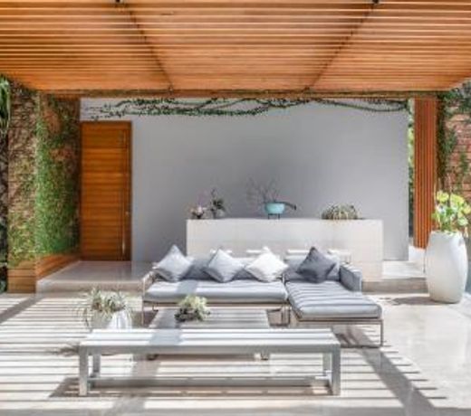 Villa Mayavee
