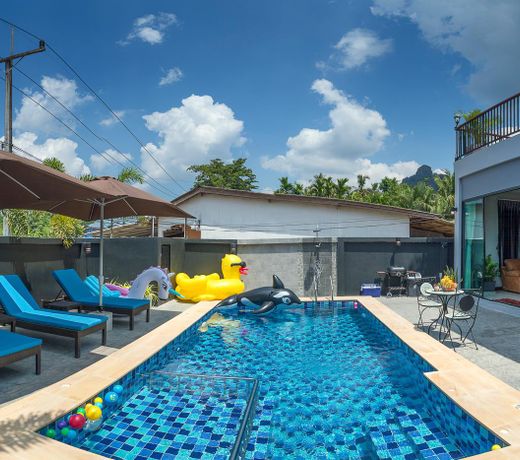 De Nathai Private Pool Villa