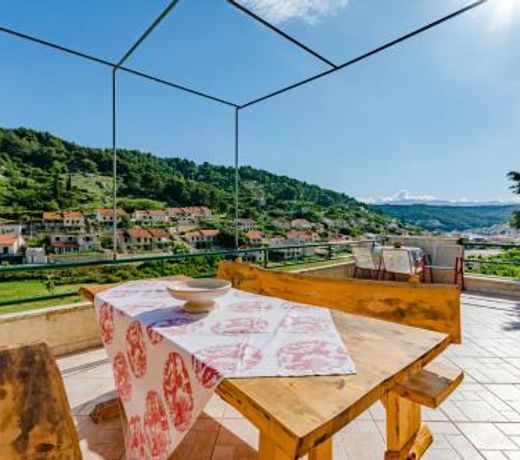 Stone House Mirjana