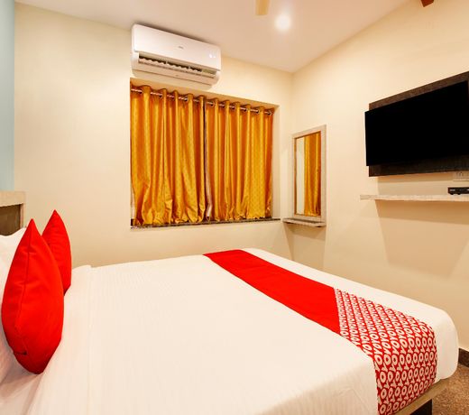 Capital O 23543 Hotel Vaishnavi