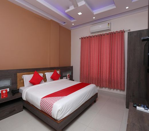 Capital O 19810 Golden Bagh Resort