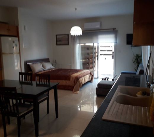 Studio buslinks  limassol casino sea mymall marina