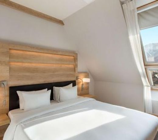 Radisson Blu Hotel & Residences