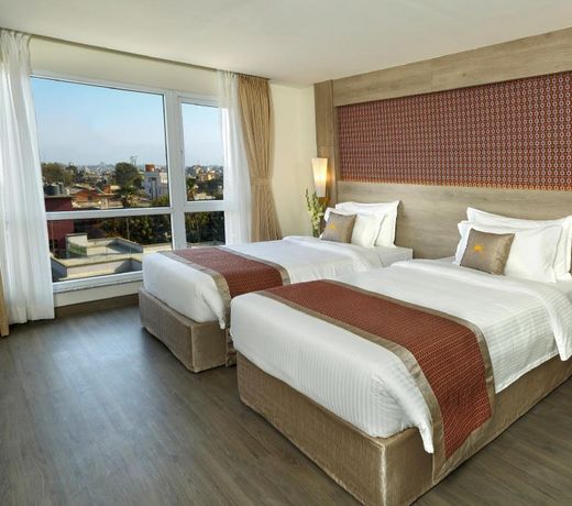 Hotel Crowne Imperial
