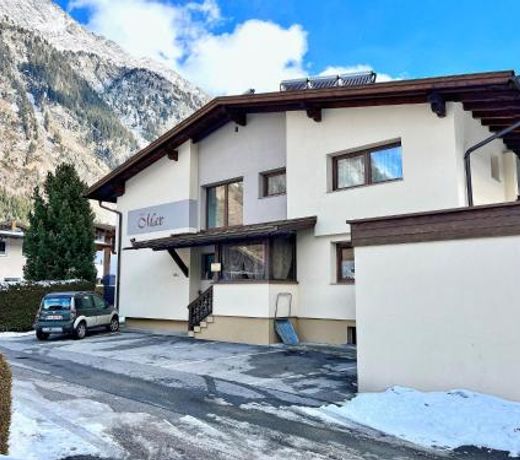 Apartment Max - HBN160 by Interhome