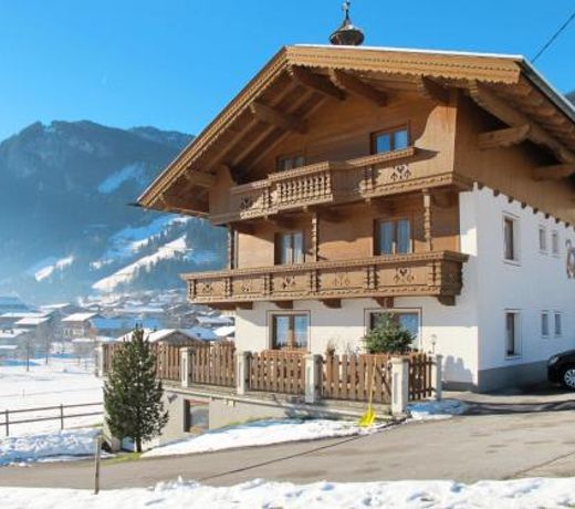 Apartment Neuner - MHO620 by Interhome