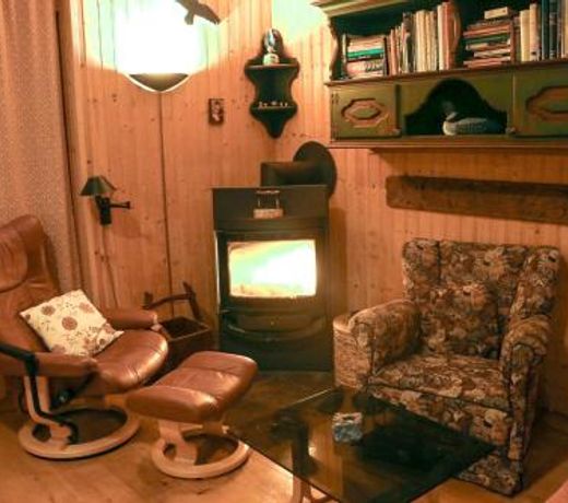 The Nest in the West - Cozy cottage with a view!