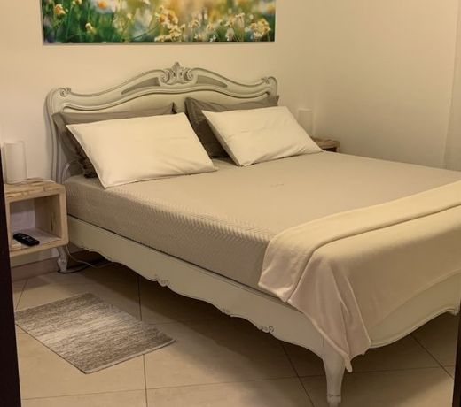 B&B Beauty House