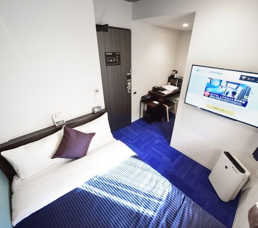 HOTEL LiVEMAX Hakataeki Minami