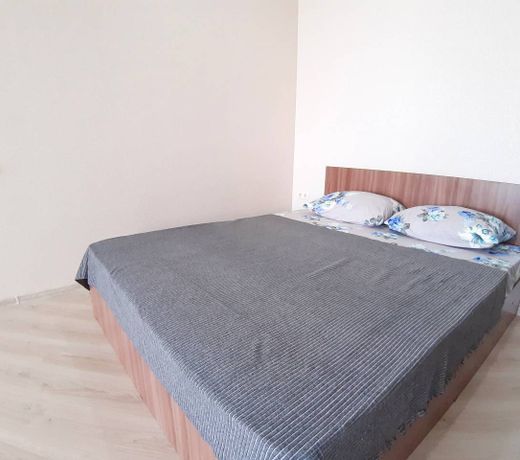 Uutnaa kvartira s sikarnym vidom na Aksaj