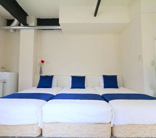 NT2 Liz Guest House Umeda