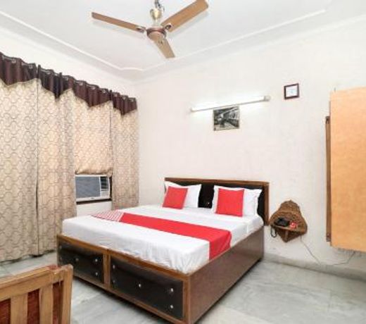 OYO 12898 Hotel Victoria Regency