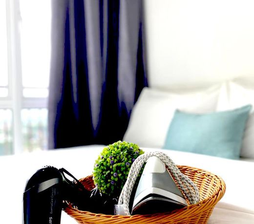 The Nest @ The Majestic by Easy Live Guest House