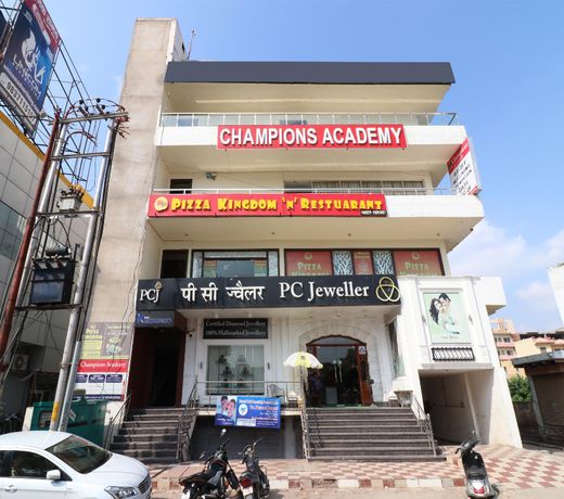 Capital O 19955 Hotel Krishnandan