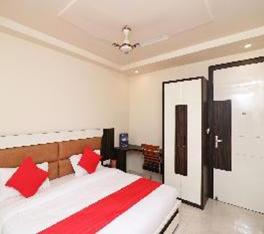 Capital O 19955 Hotel Krishnandan