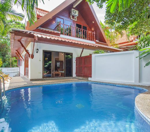Villa Nikkie Classic Thai Pool Villa 500m to Beach