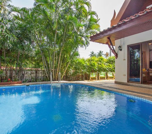 Villa Nikkie Classic Thai Pool Villa 500m to Beach