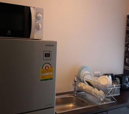 Pool View Kitchen FastInternet CheapScooter4Rent 4