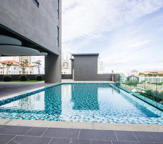 Jazz Lodge| Straits Quay | TESCO | Pool l Gym