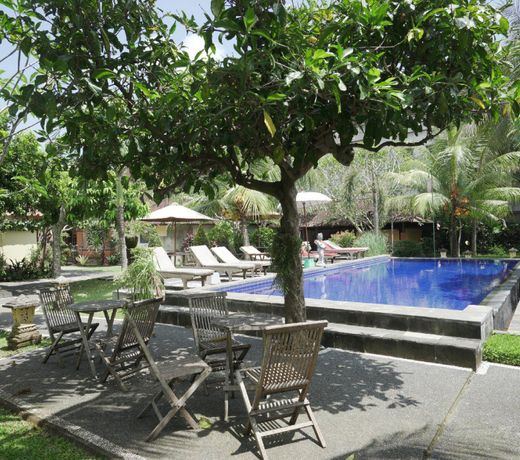 OYO 516 Kudesa Homestay