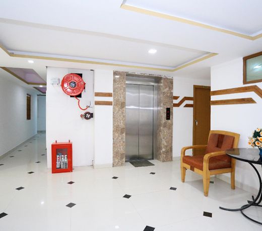 OYO Flagship 28744 Olive Residency