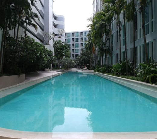 LuxuryRoomCenterPhuketEasyBeachFreeWifi&Elec&Water
