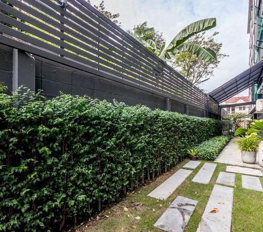 Nidhra Residence