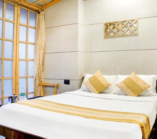 Hotel Rooms Dadar