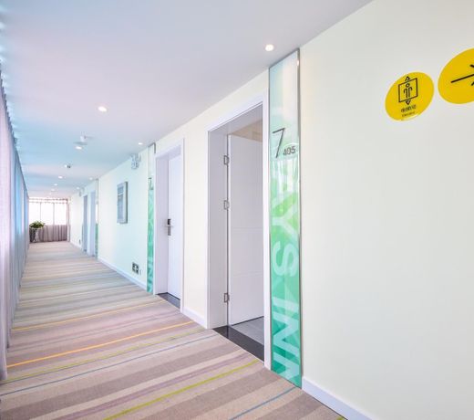 7 Days InnÂ·Dali Erhai Park