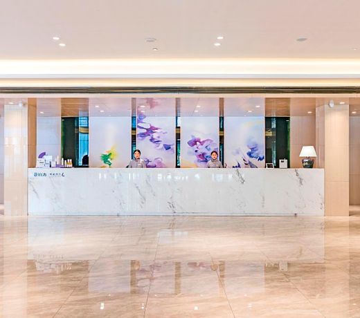 Lavande HotelsÂ·Qinhuangdao Yingbin Road Railway Station