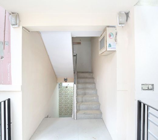 OYO Home 10839 Cozy Studio