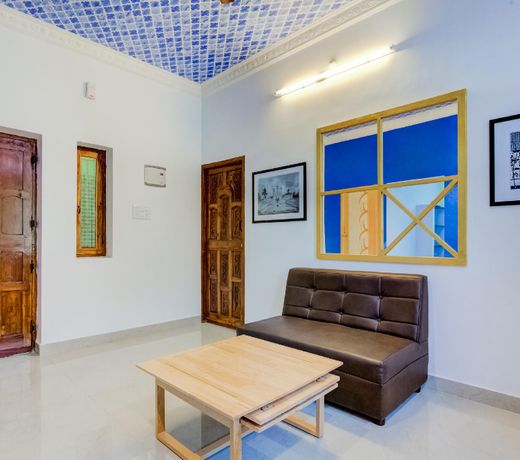 OYO 19017 Cosy 1BHK