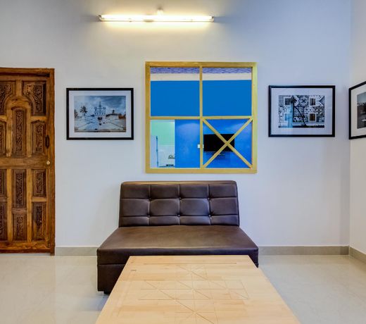 OYO 19017 Cosy 1BHK