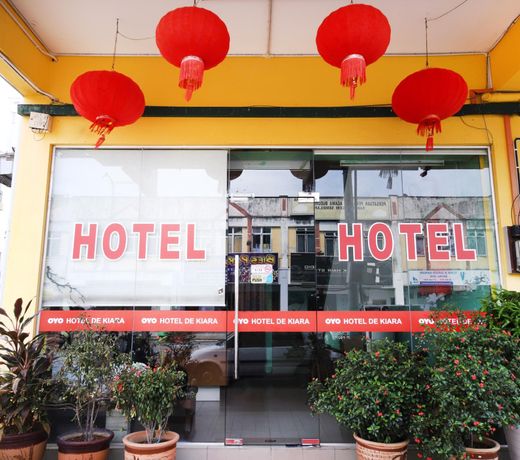 OYO 816 Hotel De Kiara