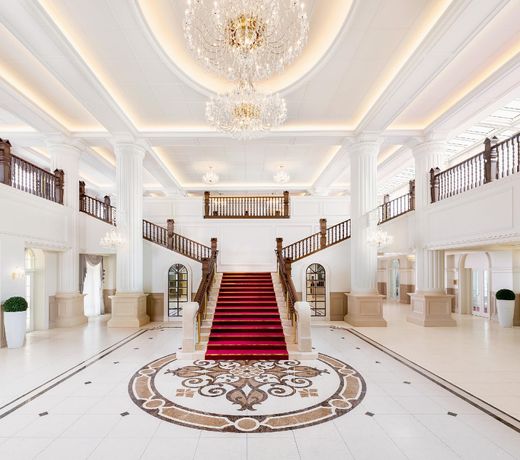 Takarazuka Hotel