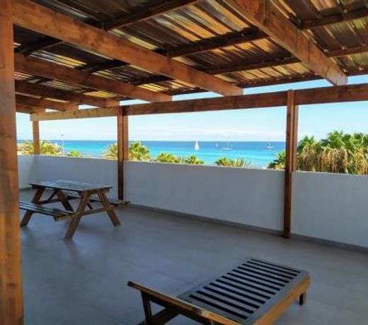 Surfzone Beachside Apartments