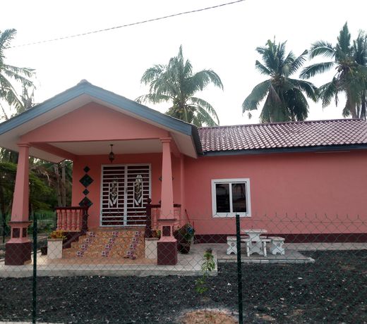 Masam2maniss Guest House