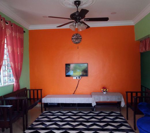 Masam2maniss Guest House