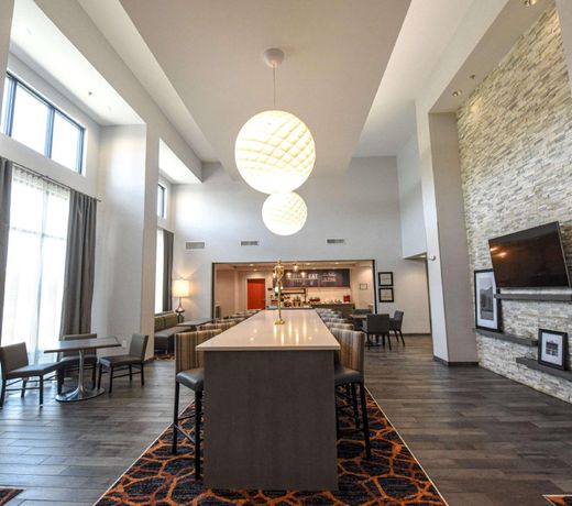 Hampton Inn & Suites Lenoir