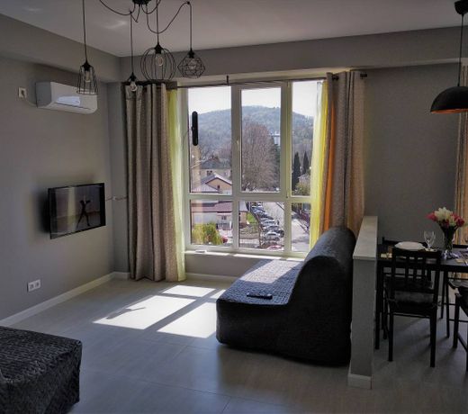 Loft G2006