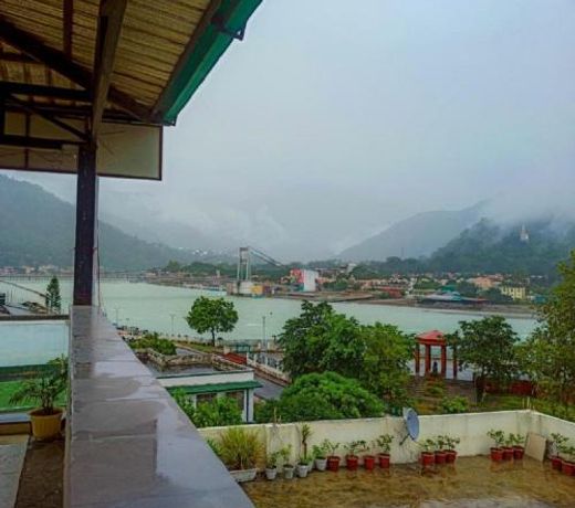 The Neeraj Ganga Indira Nikunj