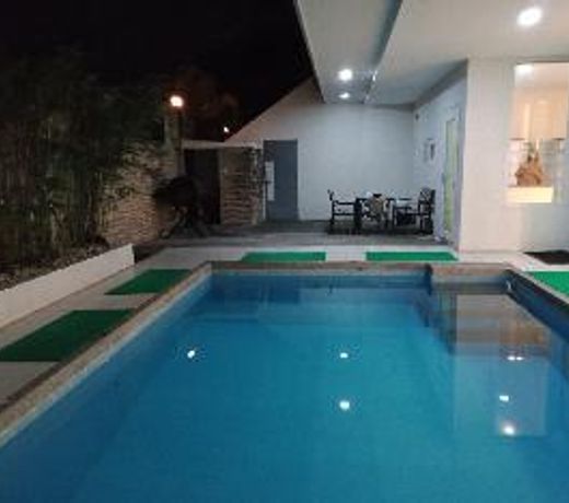 Comfy, Huge, Beautiful Villa in Clark/Angeles