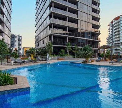 Brisbane One Apartments by CLLIX