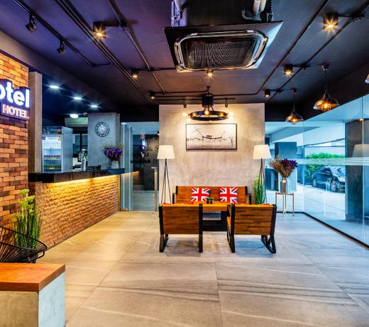 Livotel Express Hotel Bang Kruai Nonthaburi (SHA Extra Plus)