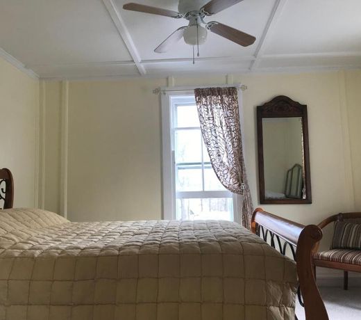 The Woodbine Inn