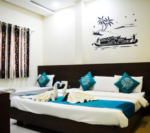 Anroute Stay - Near Mahakal Temple