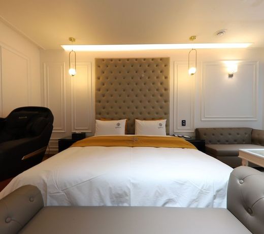 Hotel Encore