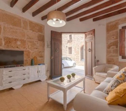 YupiHome Holiday Home Ca Na Serrieta