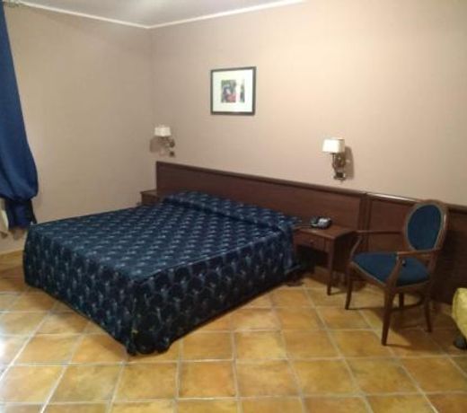 HOTEL VILLA GIULIA ENNA Pergusa